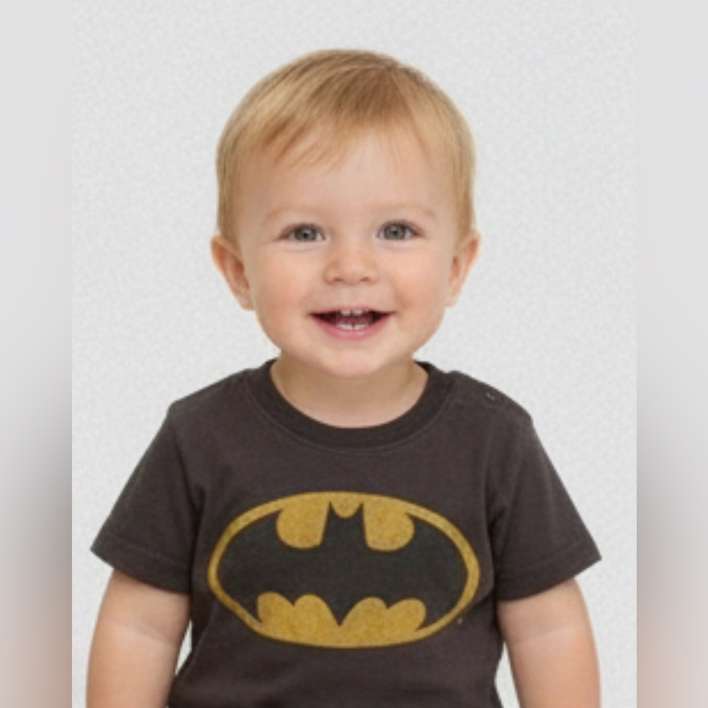 Junk Food / GAP Baby Batman Dark Gray Tee 12-18M | Super Cute!